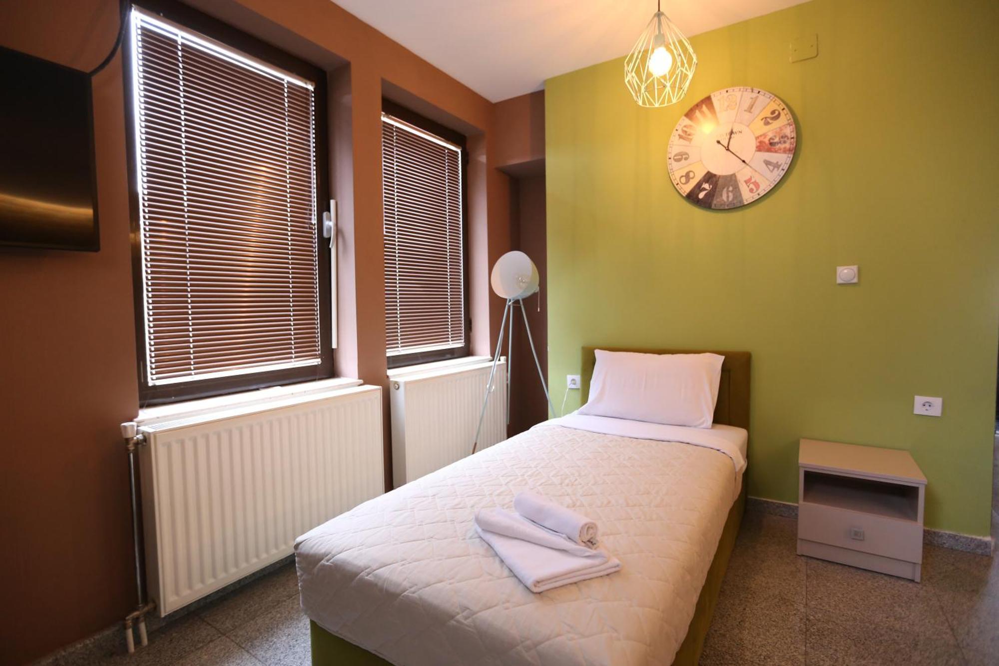 Hotel Korzo Bitola Esterno foto