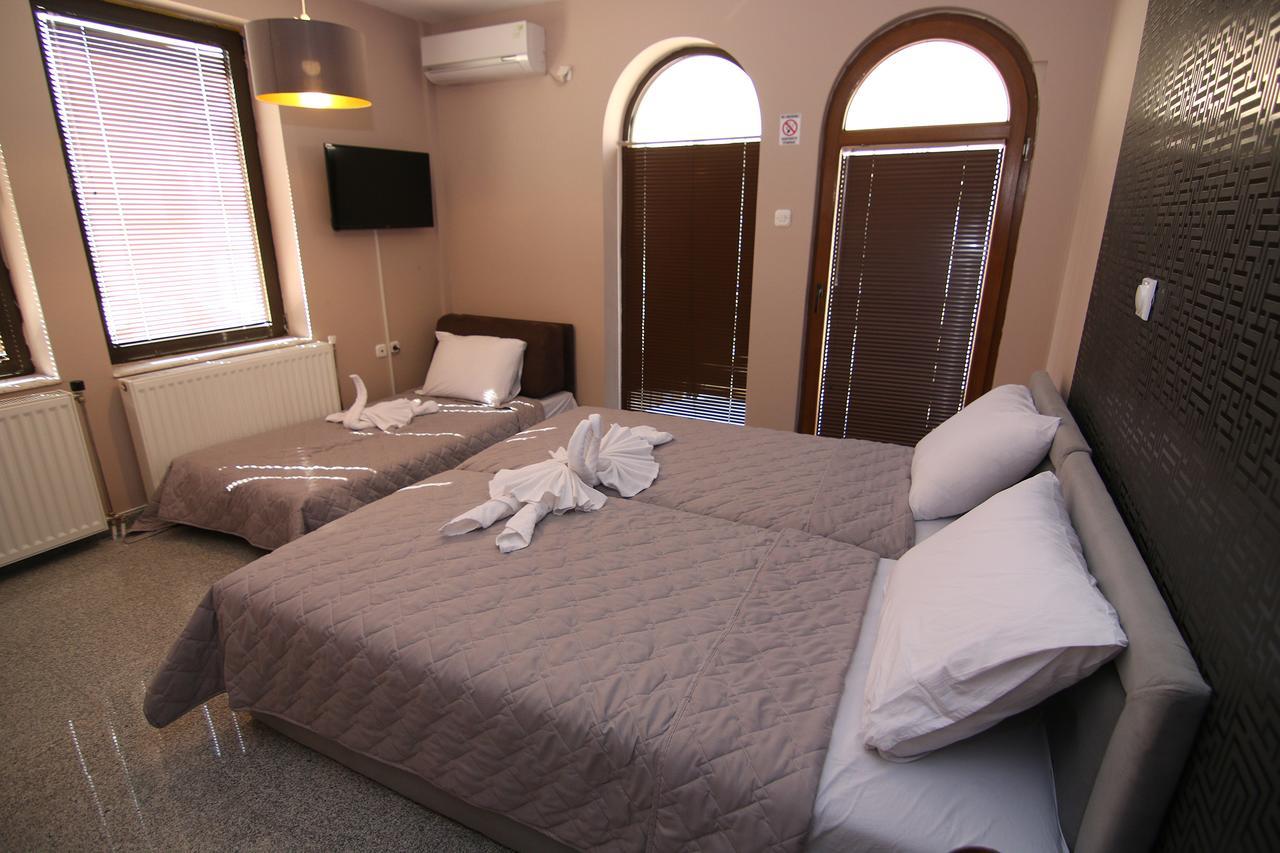 Hotel Korzo Bitola Esterno foto